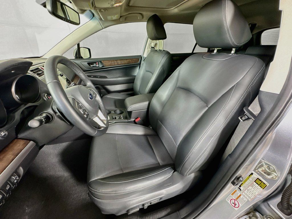 Used 2016 Subaru Outback 2.5i Limited AWD/4WD image 25