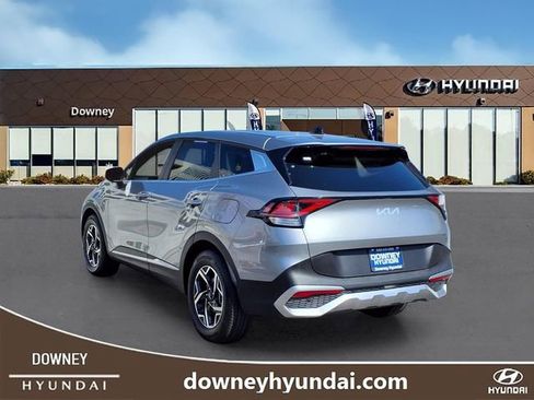 Used 2025 Kia Sportage LX FWD image 6