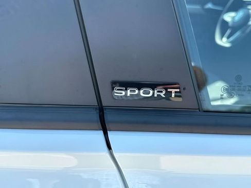 New 2025 Volkswagen Jetta Sport image 5