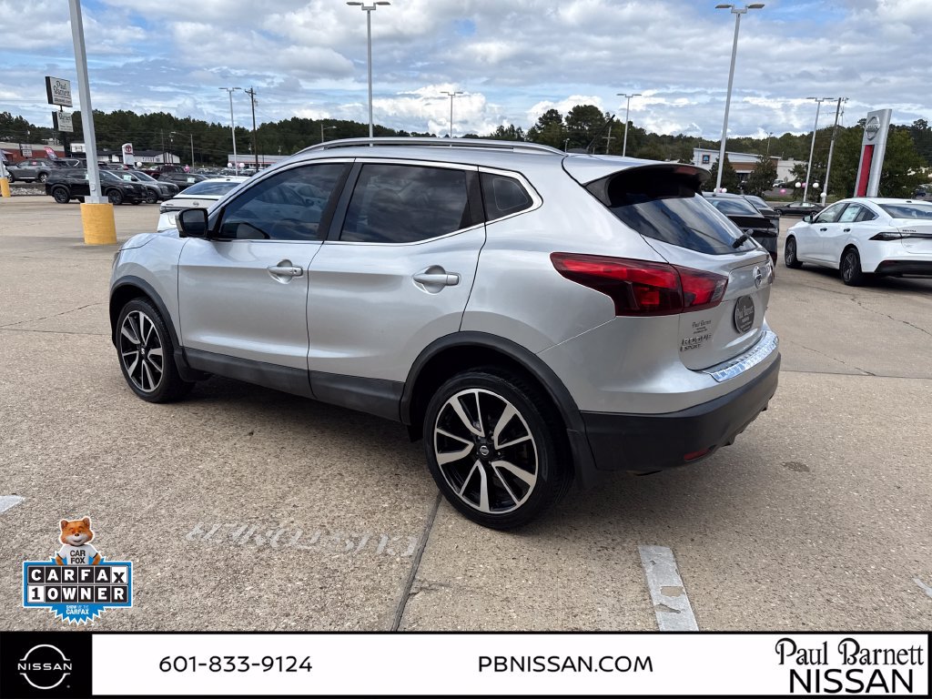 Used 2017 Nissan Rogue Sport SL FWD image 6