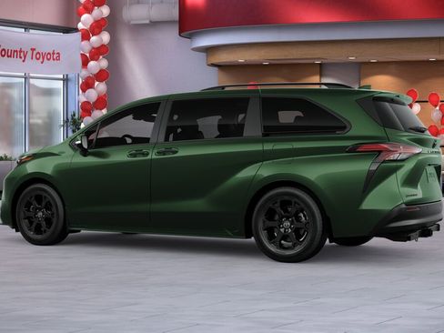 New 2026 Toyota Sienna XLE Woodland Edition image 5