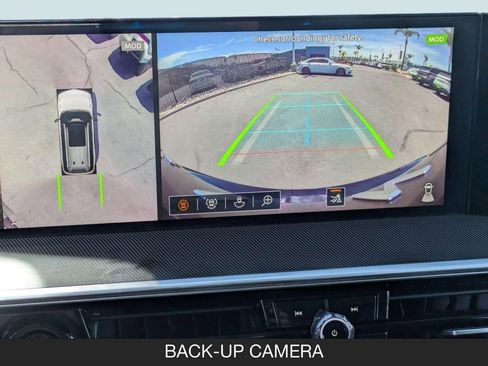 New 2026 INFINITI QX80 Luxe RWD image 18