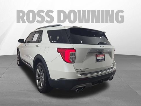 Used 2020 Ford Explorer Platinum w/ Premium Technology Package AWD/4WD image 6