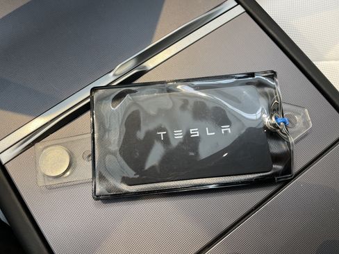 Used 2026 Tesla Model Y AWD image 40
