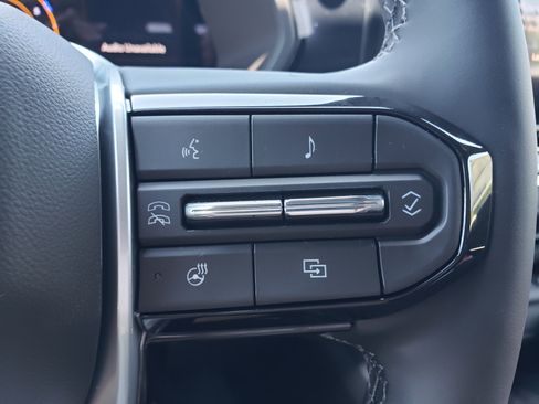 New 2026 Chevrolet Colorado Trail Boss AWD/4WD image 15