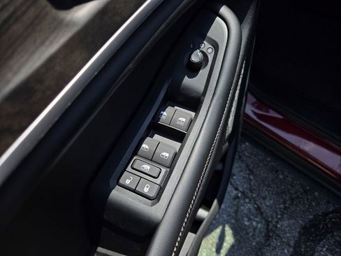 New 2026 Jeep Grand Cherokee L Limited AWD/4WD image 11