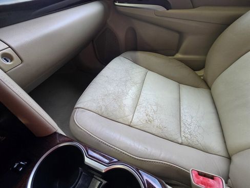 Used 2012 Toyota Camry XLE image 22