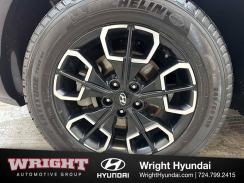 Certified 2022 Hyundai Santa Cruz SEL w/ Activity Package image 8