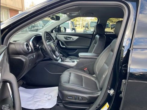Used 2023 Chevrolet Blazer LT image 27