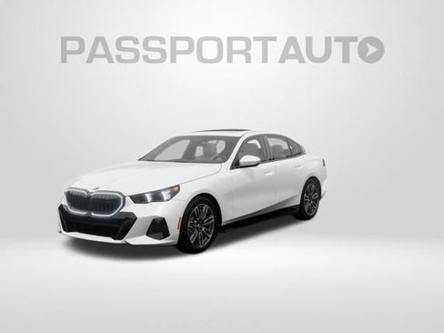 New 2027 BMW 540i xDrive w/ M Sport Package AWD/4WD image 1