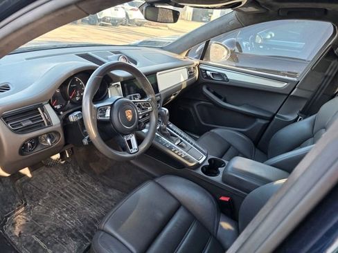 Used 2020 Porsche Macan Turbo image 13