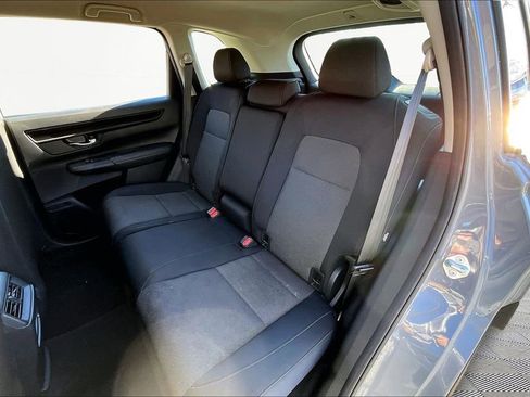 Used 2024 Honda CR-V LX image 18