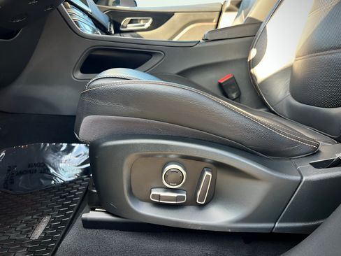 Used 2019 Jaguar F-PACE Prestige AWD/4WD image 35