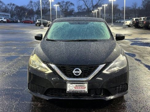 Used 2019 Nissan Sentra SV w/ Protection Package image 2