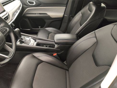 Used 2022 Jeep Compass Latitude w/ Convenience Group image 17