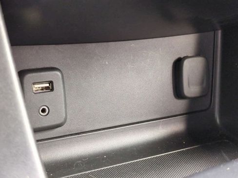 Used 2018 Chevrolet Colorado W/T w/ WT Convenience Package image 31