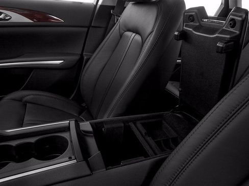 Used 2016 Lincoln MKZ AWD w/ Equipment Group 200A Select image 17