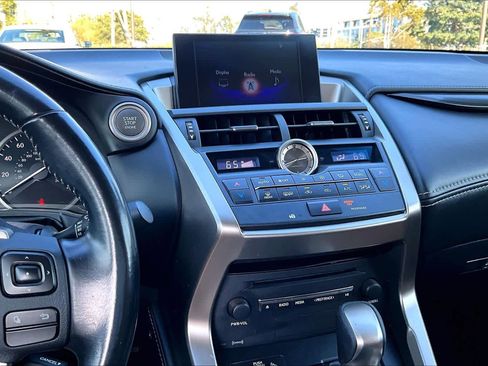 Used 2017 Lexus NX 200t FWD image 6