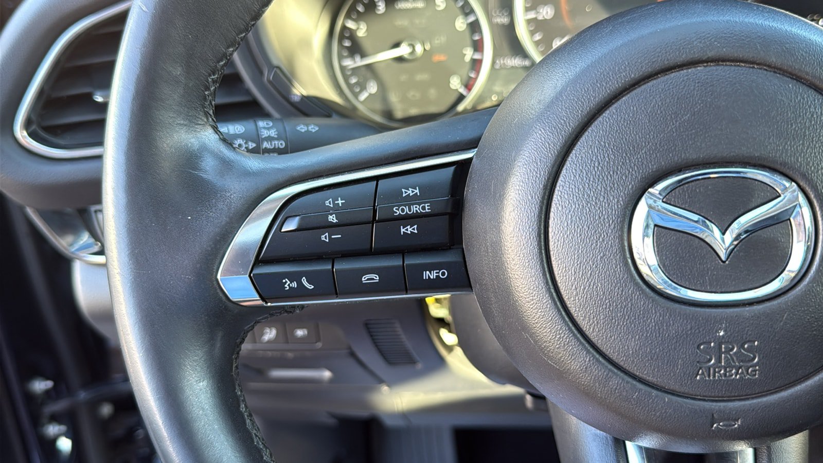 Certified 2024 MAZDA CX-30 AWD 2.5 S w/ Preferred Package image 11