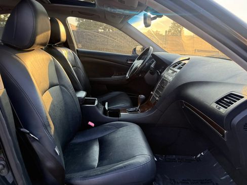 Used 2011 Lexus ES 350 FWD image 16