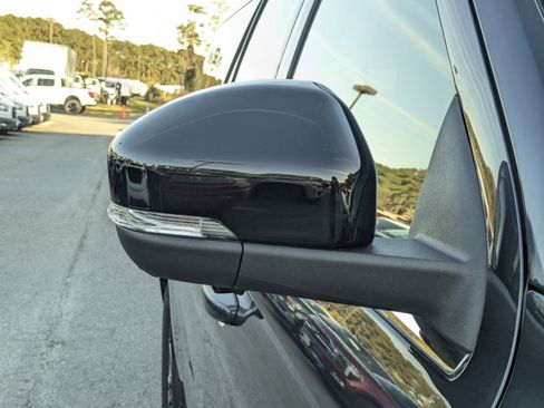 Certified 2025 Ford Expedition Max Active image 14