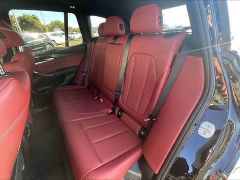 Used 2024 BMW X3 M40i image 29