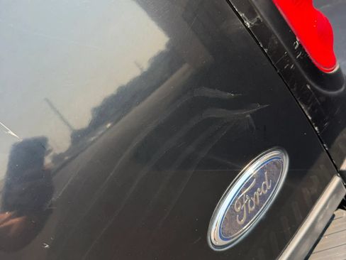Used 2001 Ford F150 Lariat RWD image 11