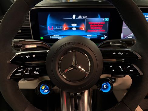 New 2026 Mercedes-Benz GLE 53 AMG 4MATIC Coupe image 23