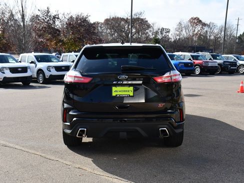 Used 2021 Ford Edge ST w/ Equipment Group 401A image 5