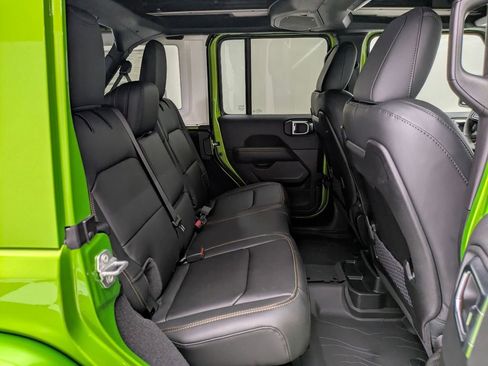 New 2025 Jeep Wrangler Unlimited Rubicon 392 image 18