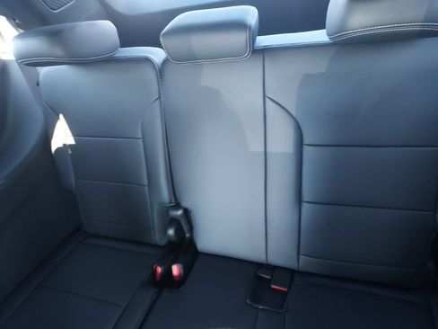 New 2027 Chevrolet Traverse LT FWD image 24