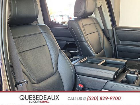 Used 2022 Toyota Tundra Limited AWD/4WD image 31