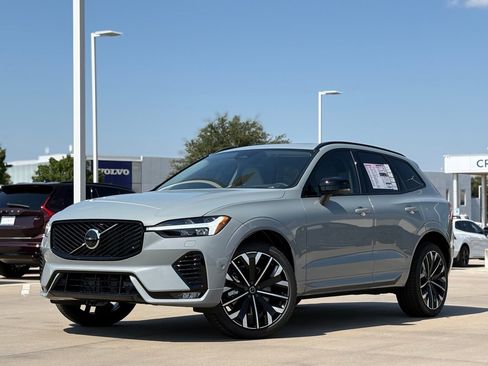 New 2026 Volvo XC60 B5 Ultra w/ Protection Package Premier image 2