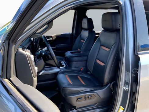 Used 2019 GMC Sierra 1500 AT4 w/ AT4 Premium Package AWD/4WD image 8