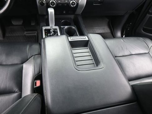 Used 2019 Toyota Tundra Limited AWD/4WD image 41