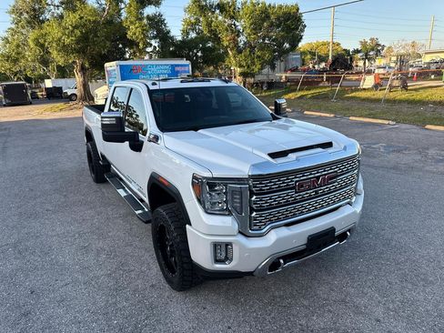 Used 2022 GMC Sierra 2500 Denali w/ Denali Ultimate Package image 3