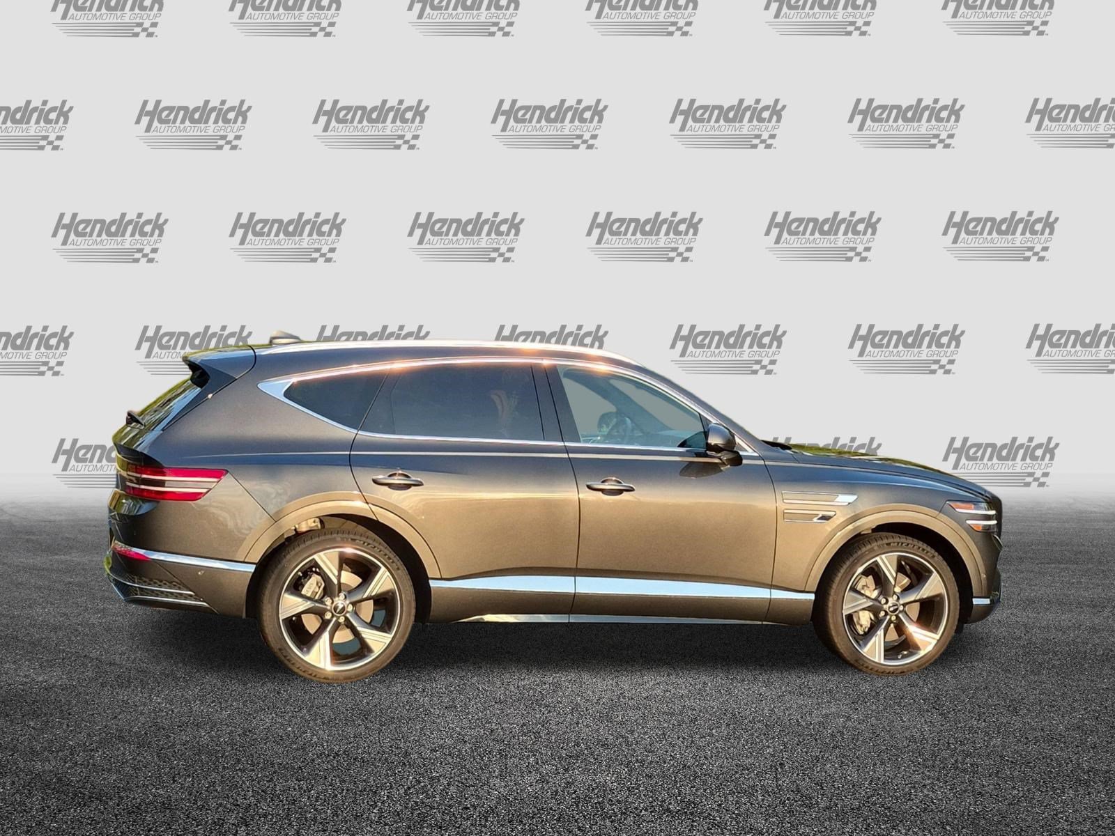 Used 2025 Genesis GV80 3.5T Prestige AWD/4WD image 11