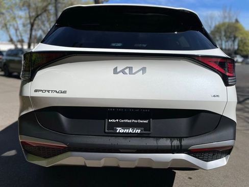 Certified 2025 Kia Sportage LX image 5