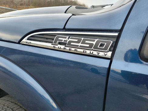 Used 2015 Ford F250 XLT w/ XLT Value Package image 18