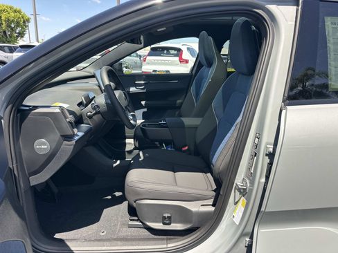 New 2026 Volvo EX30 Plus w/ Climate Package image 13