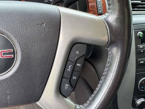 Used 2014 GMC Yukon SLT AWD/4WD image 12
