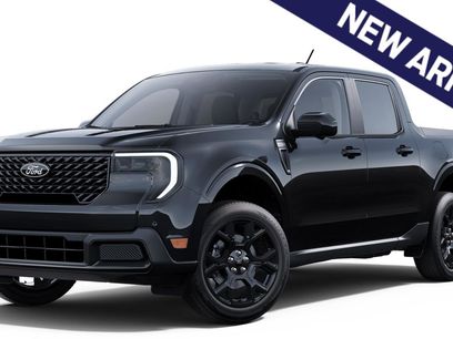 New 2025 Ford Maverick Lariat w/ Black Appearance Package