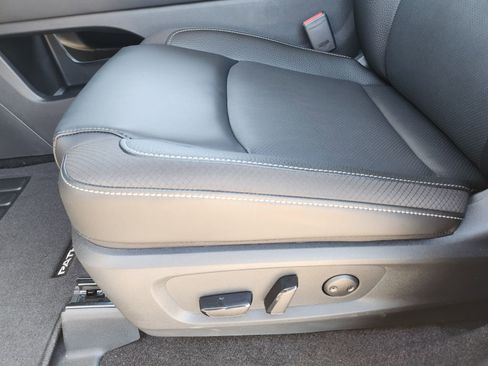 New 2026 Nissan Pathfinder SL image 21