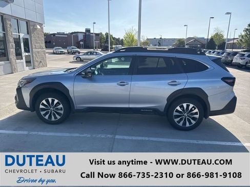 Used 2023 Subaru Outback Limited AWD/4WD image 1