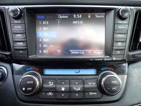 Certified 2017 Toyota RAV4 XLE image 28