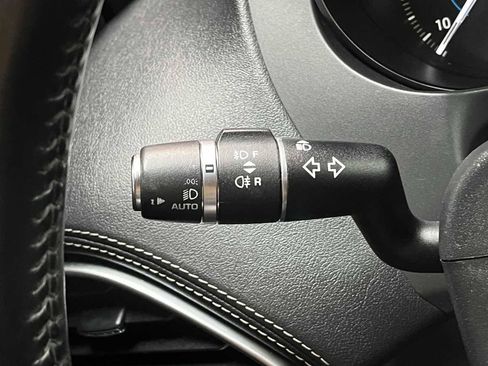 Used 2018 Jaguar F-PACE S AWD/4WD image 12