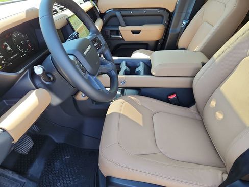 New 2026 Land Rover Defender 110 S AWD/4WD image 21