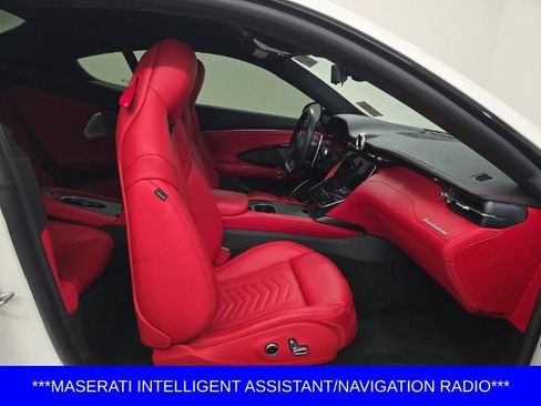 Used 2024 Maserati GranTurismo Trofeo image 4