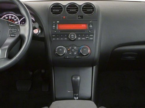 Used 2010 Nissan Altima 2.5 S image 14