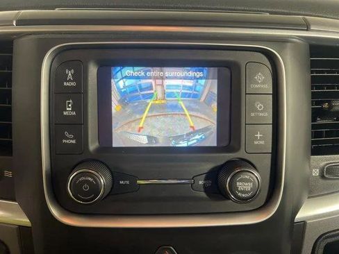 Certified 2022 RAM 1500 Classic SLT AWD/4WD image 19